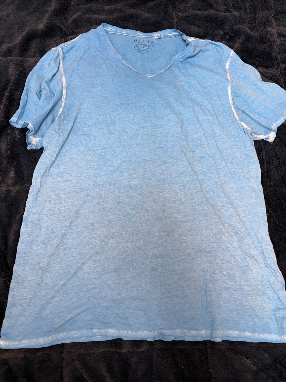 GUESS Men’s Light Blue Crew V-Neck Tee